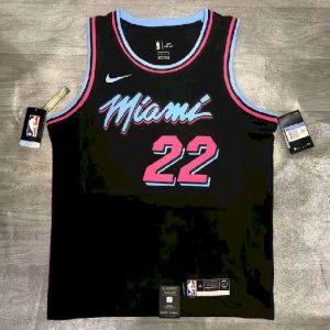 Camiseta negra de jugador Jimmy Butler para hombre