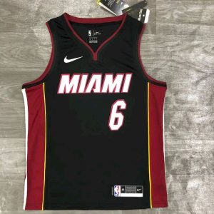 Camiseta Swingman negra de LeBron James para hombre - Edición Icon 2020-21