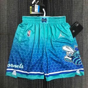 Pantalones cortos de la NBA de los Charlotte Hornets