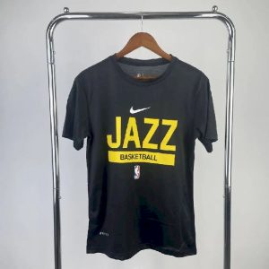 Camiseta negra del equipo para hombre