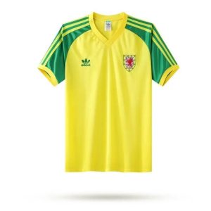 Camiseta retro de visitante de Gales 1982