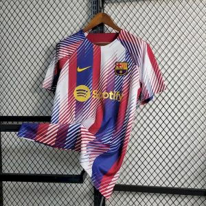 Camiseta de entrenamiento prepartido del Barcelona 2023/24