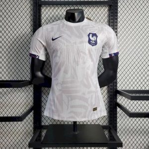 Versión del jugador de la camiseta local de Francia 2023/24