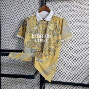 Camiseta Edición Especial Dragón Amarillo del Real Madrid 2023/24