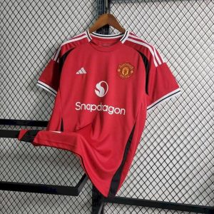 Camiseta de entrenamiento prepartido del Manchester United 2023/24