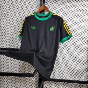 Camiseta de las 3 rayas de Jamaica 2024/25