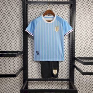 Kit local de Uruguay para niños 2024/25