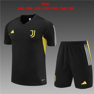 Camiseta de entrenamiento para niños de la Juventus + pantalón corto 14001 2023/24