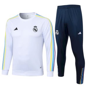 Sudadera y pantalón de adulto con media cremallera del Real Madrid 815 2023/24