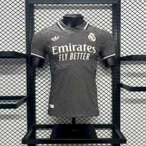 Versión de jugador de la tercera camiseta del Real Madrid 2024/25