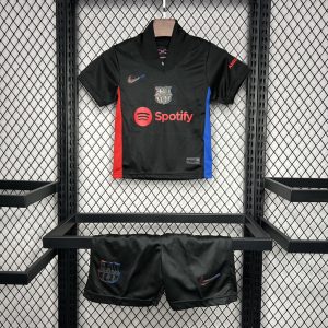 Kit de visitante del Barcelona para niños 2024/25