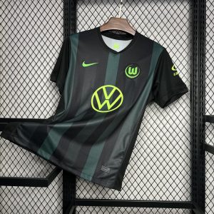 Camiseta de visitante del Wolfsburgo 2024/25