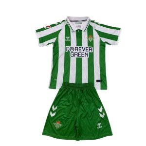 Kit de local infantil del Real Betis 2024/25