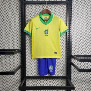 Kit infantil de local de Brasil 2024/25