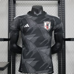 Versión de jugador de la camiseta negra japonesa 2024/25