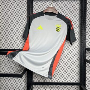 Camiseta prepartido del Benfica 2024/25