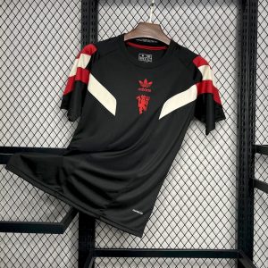 Camiseta negra original del Manchester United 2024/25