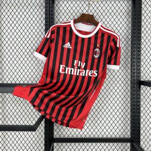 Camiseta retro local del AC Milan 2011/12