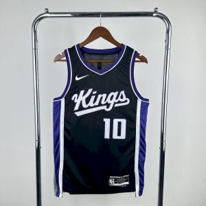 Equipo visitante de los Sacramento Kings DEROZAN #10 2024/25