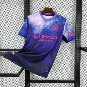 Camiseta del Manchester City, versión conceptual morada 2025/26