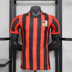 Camiseta retro del AC Milan, edición del 125.º aniversario, versión de jugador 2024/25
