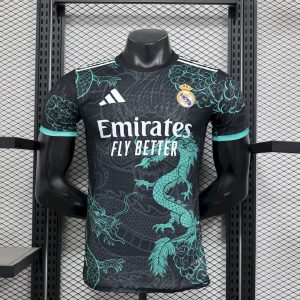 Camiseta del Real Madrid Edición Dragón Verde Negra Versión Jugador 2025/26