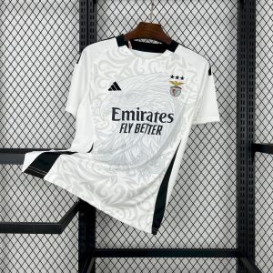 Camiseta conceptual de visitante del Benfica (cuarta equipación) 2024/25