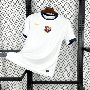 Camiseta blanca de edición especial del Barcelona 2025/26