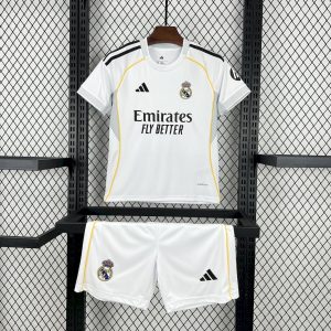 Kit de local infantil del Real Madrid 2025/26