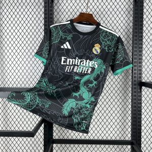 Camiseta Edición Especial Dragón Verde y Negro del Real Madrid 2025/26