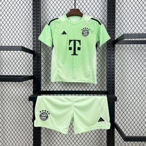 Kit de portero verde del Bayern Múnich para niños 2025/26