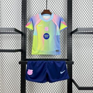 Kit infantil edición especial Barcelona Color 2025/26