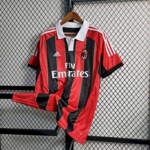 Camiseta retro local del AC Milan 2012/13