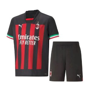 Kit de local para niños del AC Milan 2022/23