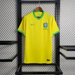 Camiseta de local de Brasil 2023/24