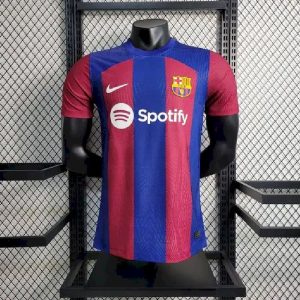 Versión de jugador de la camiseta local del Barcelona 2023/24
