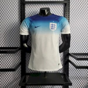 Versión del jugador de la camiseta prepartido de Inglaterra 2022/23