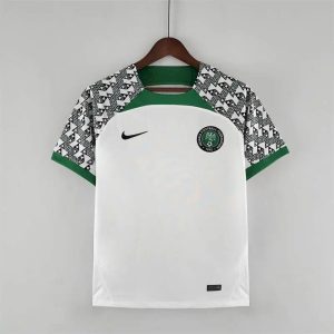 Camiseta boutique local de Nigeria 2022