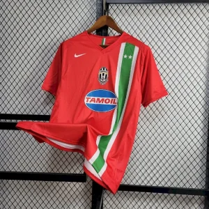 Camiseta retro de visitante de la Juventus 2005/06