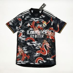 Camiseta del Real Madrid Edición Dragón 2024/25